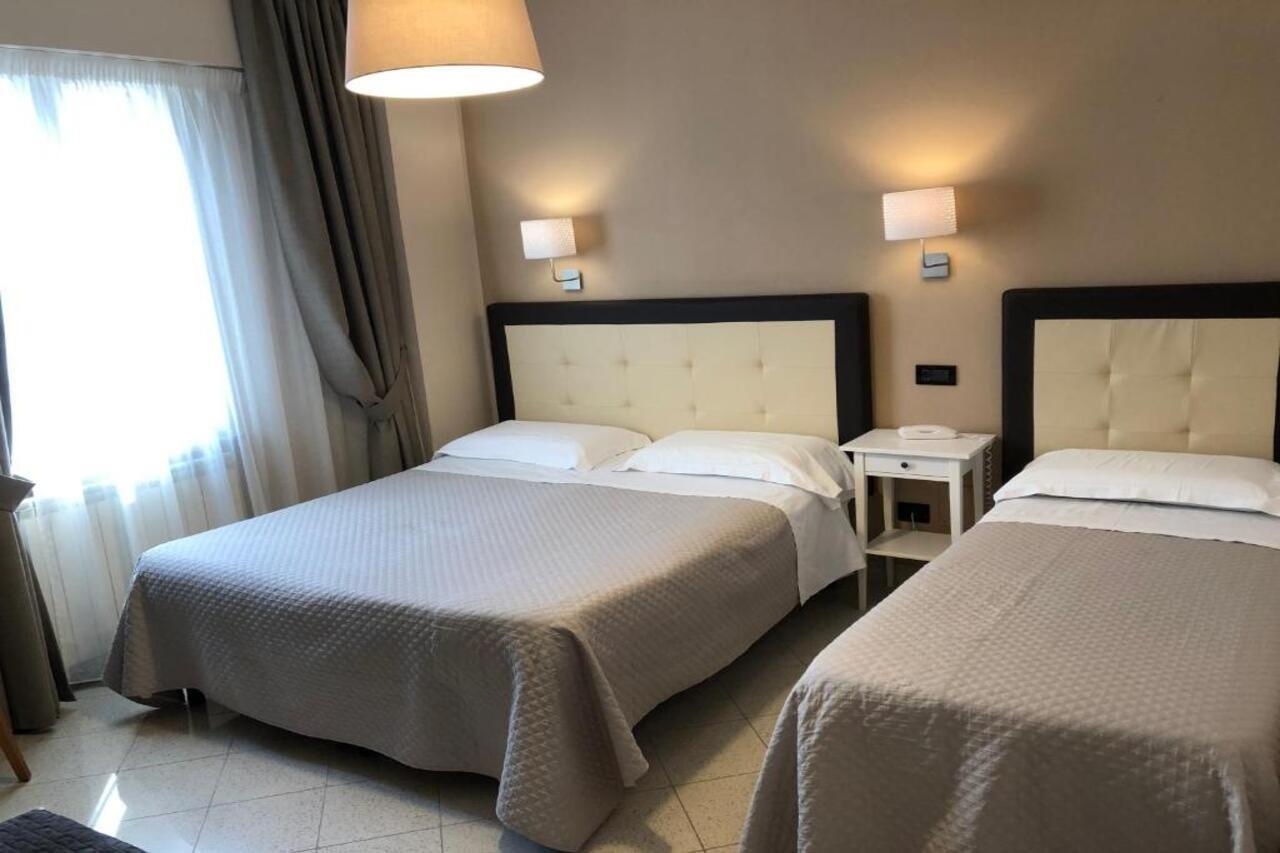 Hotel Di Stefano بيزا المظهر الخارجي الصورة
