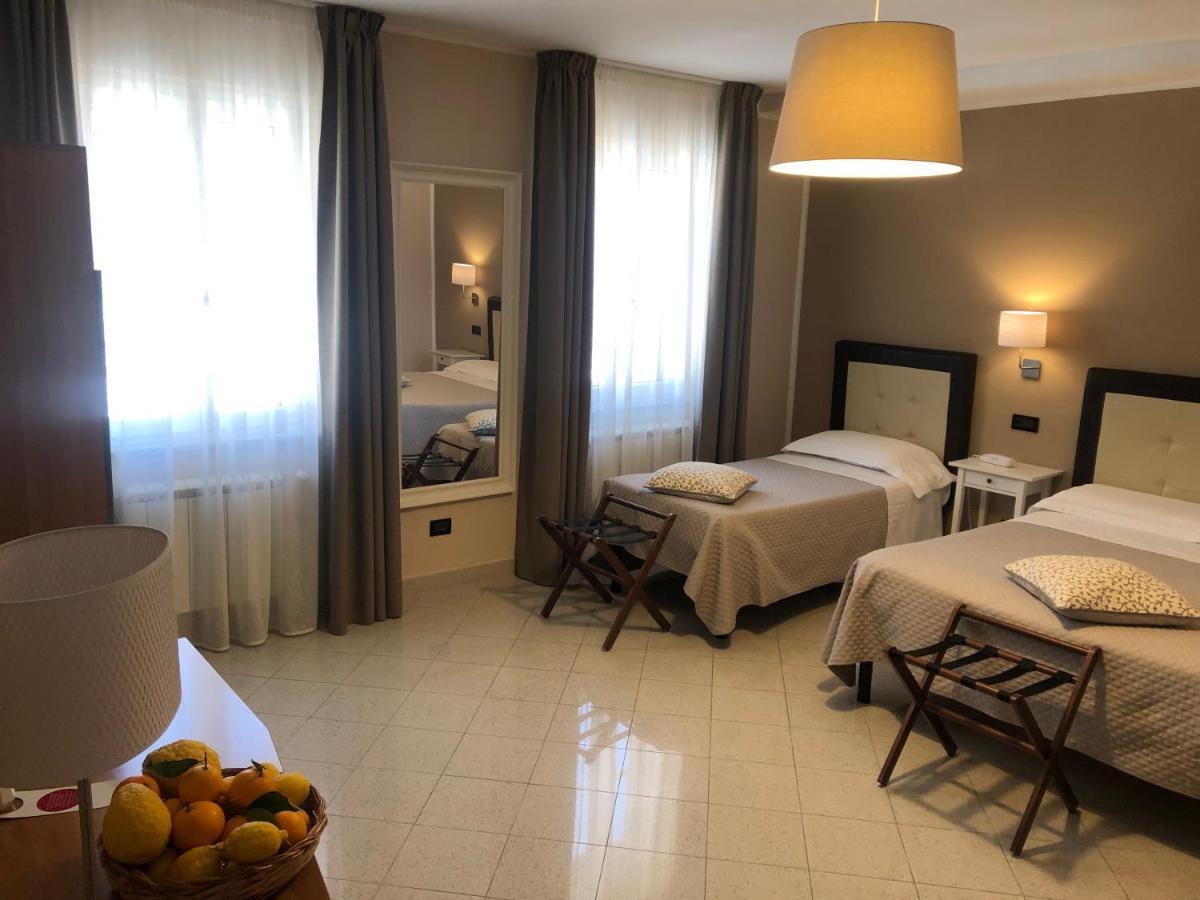 Hotel Di Stefano بيزا المظهر الخارجي الصورة